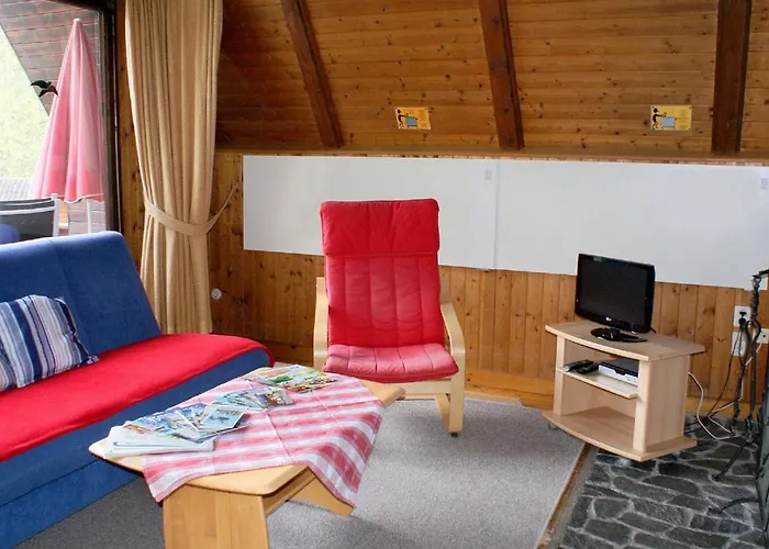 Holiday In Carinthia With Pool יאניג